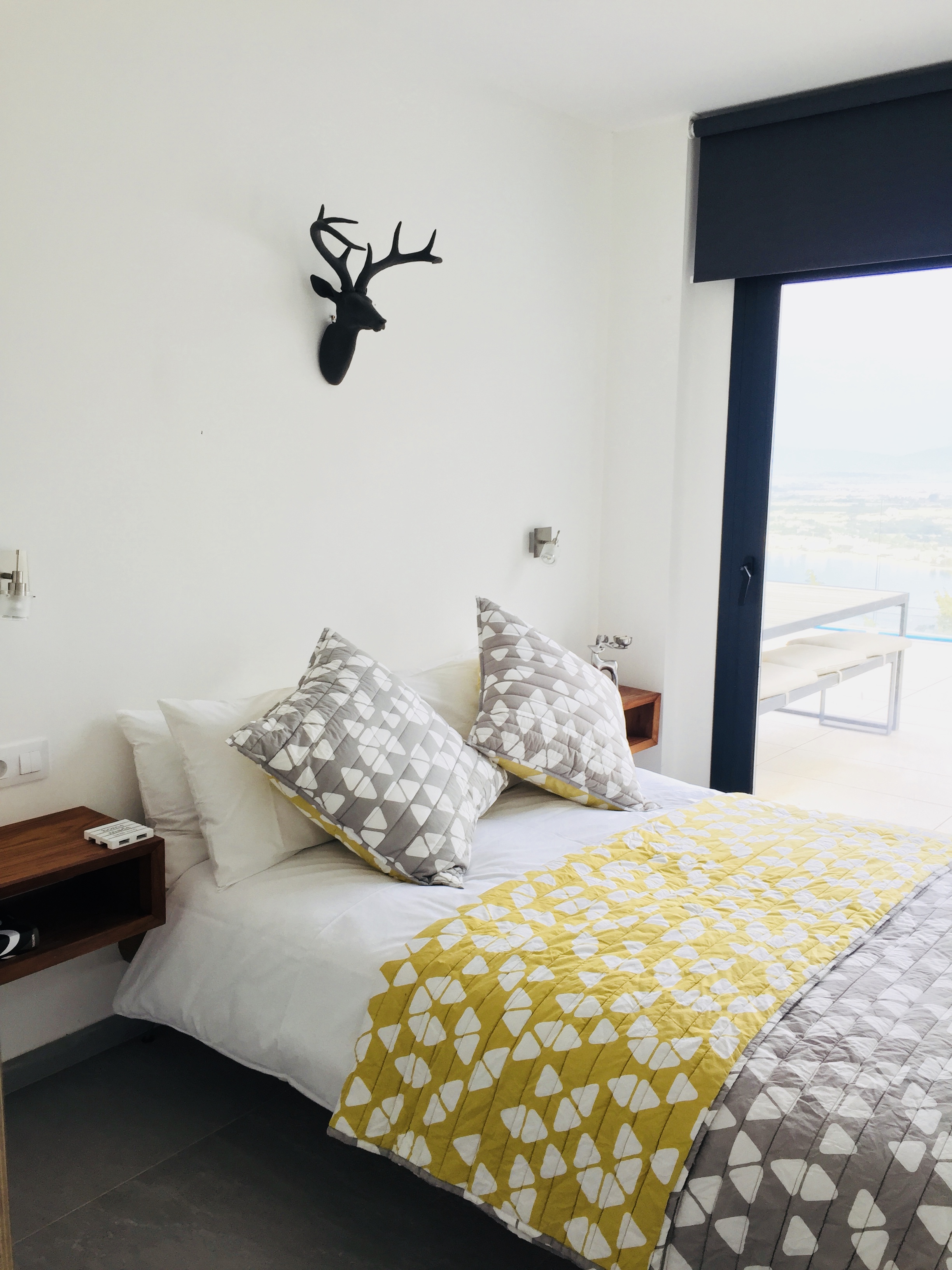 Bedroom 2 double bed with terrace access